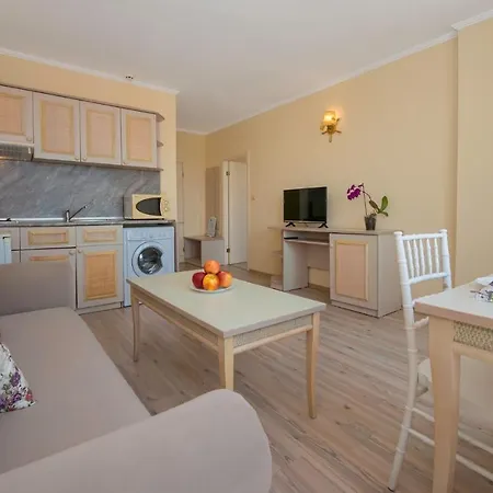 In Victoria Sunny Beach