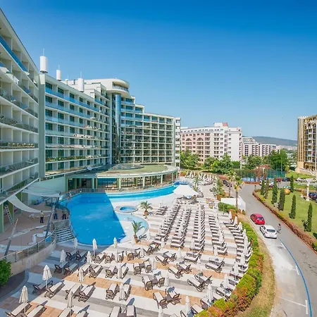 In Victoria Lejlighedshotel